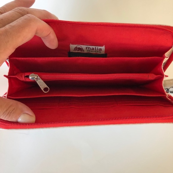 Malia Designs Recycled Cement Travel Wallet - Picture 2 of 4